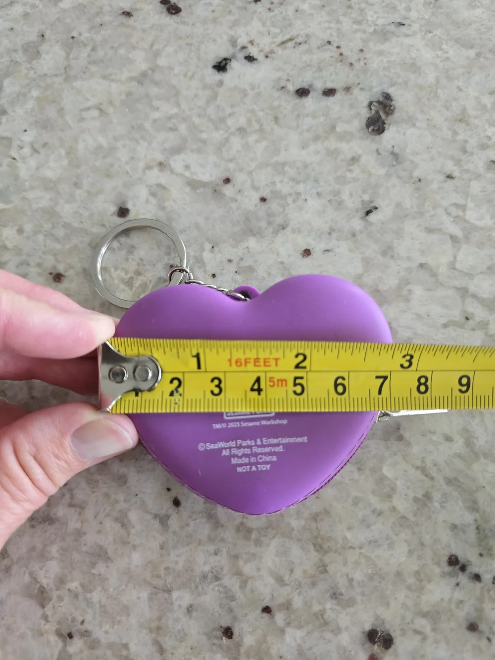ABBY CADABBY SEAWORLD X BUSCH GARDENS ZIPPER KEYCHAIN